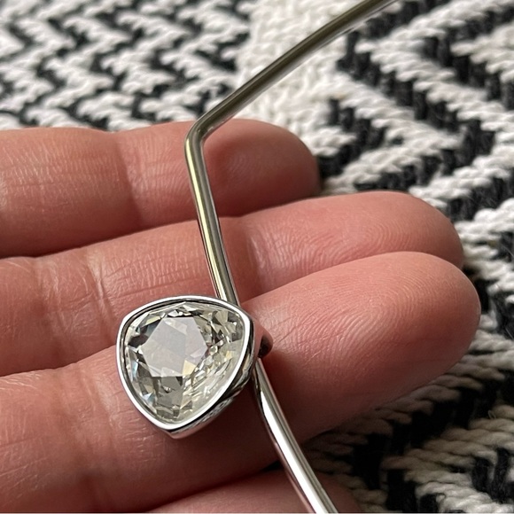 JOAN RIVERS | Sparkling Clear Crystal Pendant Silver Tone Statement 15" Choker - Picture 3 of 11